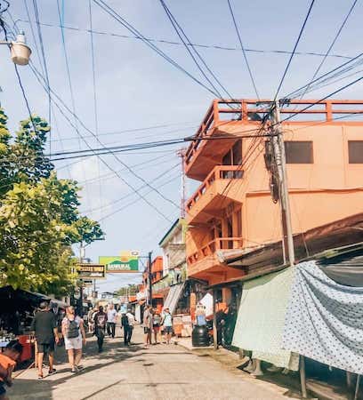 exploring livingston guatemala