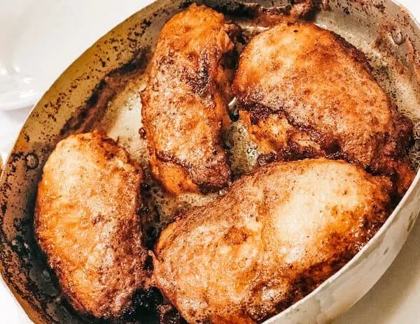 Pan fried crispy buttered chicken 