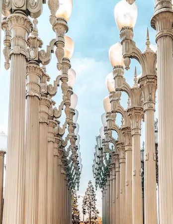 Rows of  urban lights from Lacma