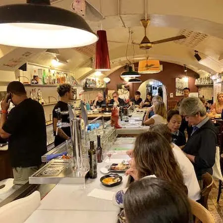 busy bar del pla in barcelona