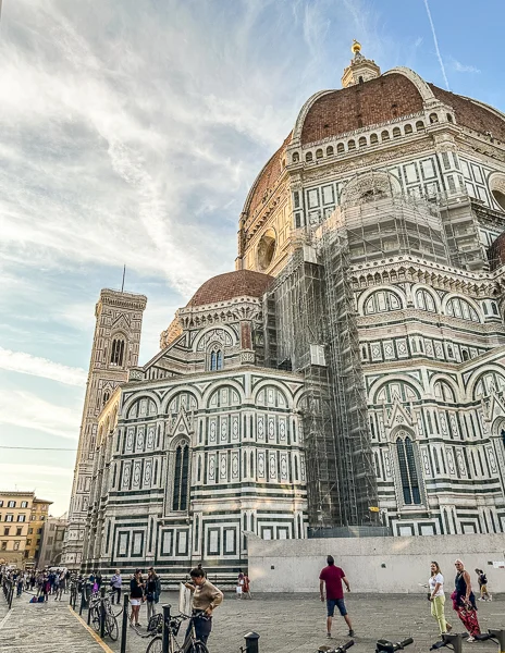 duomo di firenze at golden hour