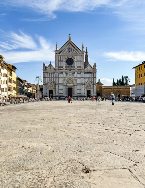 piazza santa croce facing the basilica