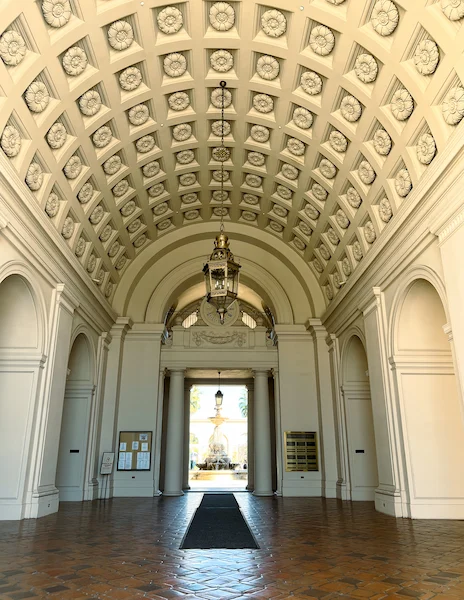 entrance that leads to water fountain in pasadena city hall