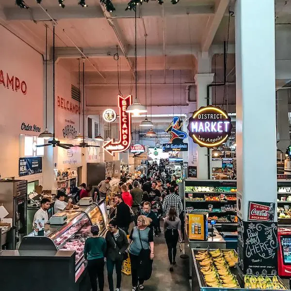 bustling grand central market