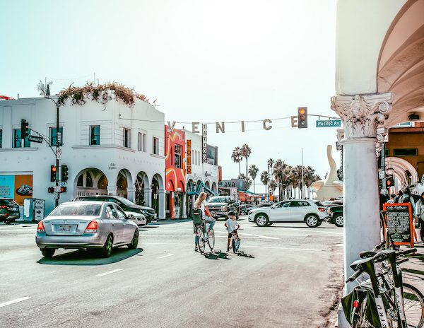 venice beach sign