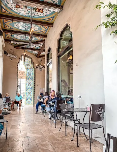 outdoor seating at urth cafe in pasadena