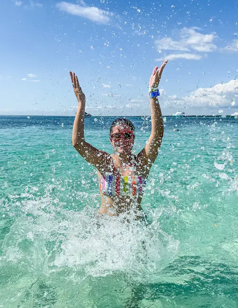 kathy splashing around in the beautiful ocean of isla catalina