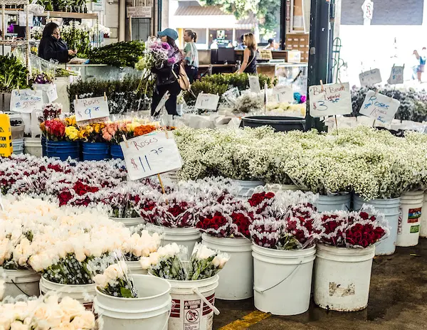 flowers at the los angeles flower market