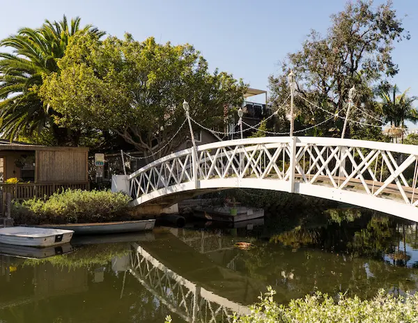 venice canal tours california