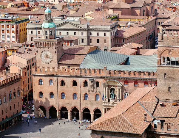 Piazza Maggiore in bologna