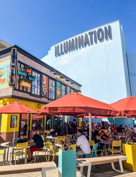 minion cafe at universal studios hollywood