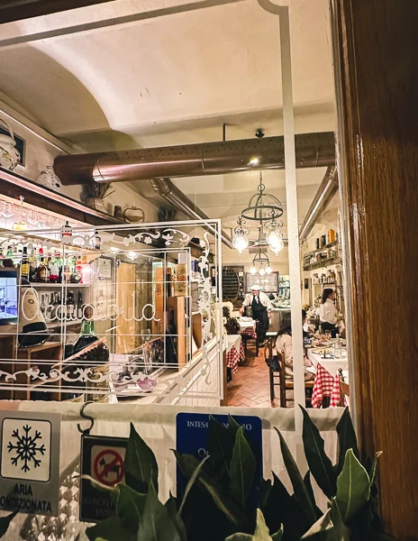 peek inside acquacotta trattoria in florence italy