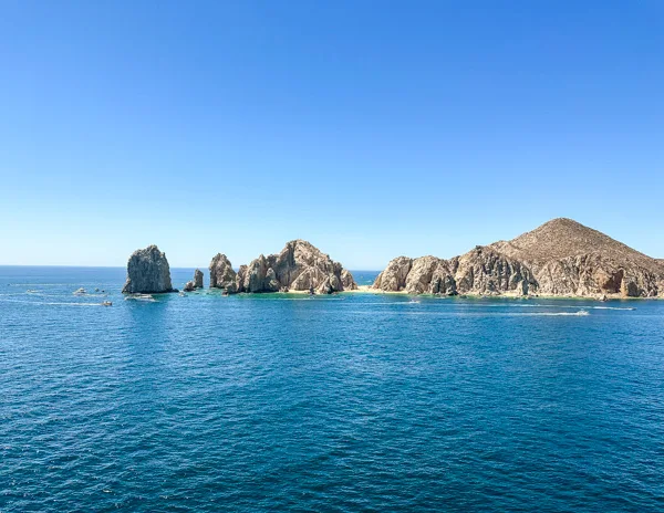 land's end cabo san lucas view from cruise ship