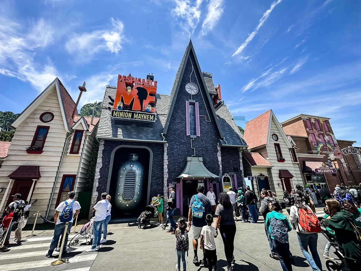 despicable me minon mayhem ride universal studios hollywood