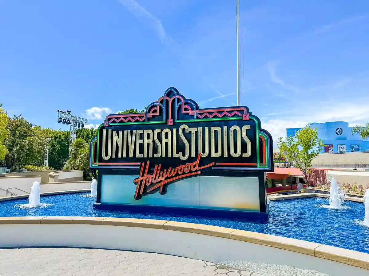 neon universal studios hollywood sign exiting the park