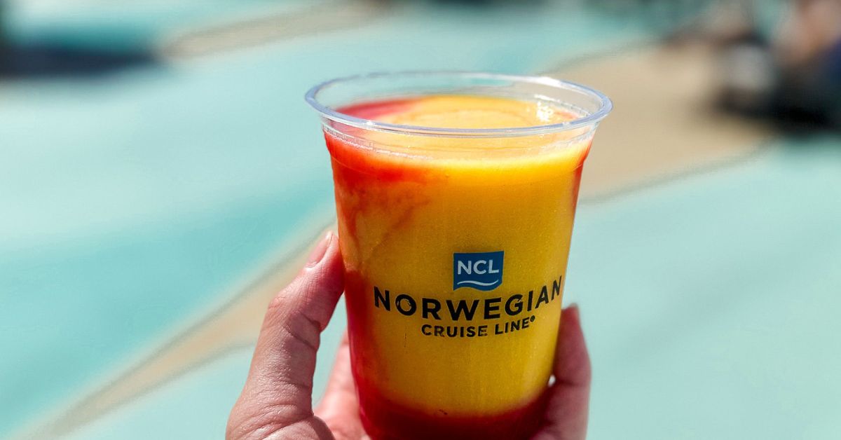 featured blog image | norwegian cruise cocktails