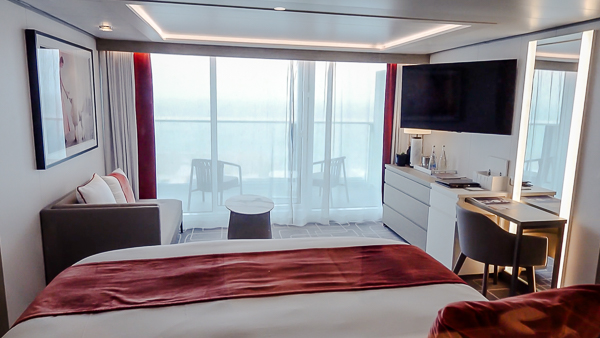 celebrity beyond sky suite cabin, bed facing the balcony